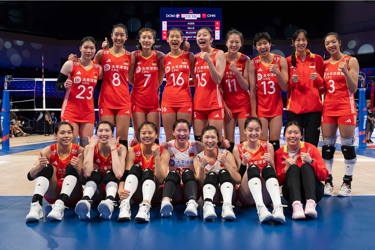 女排世联赛-龚翔宇遭争议爆头 吴梦洁25分复仇造6连胜